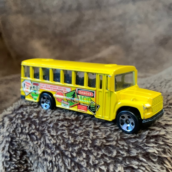 Toys Vintage 1988 Hot Wheel School Bus Mixed Signal Series 736 Mattel